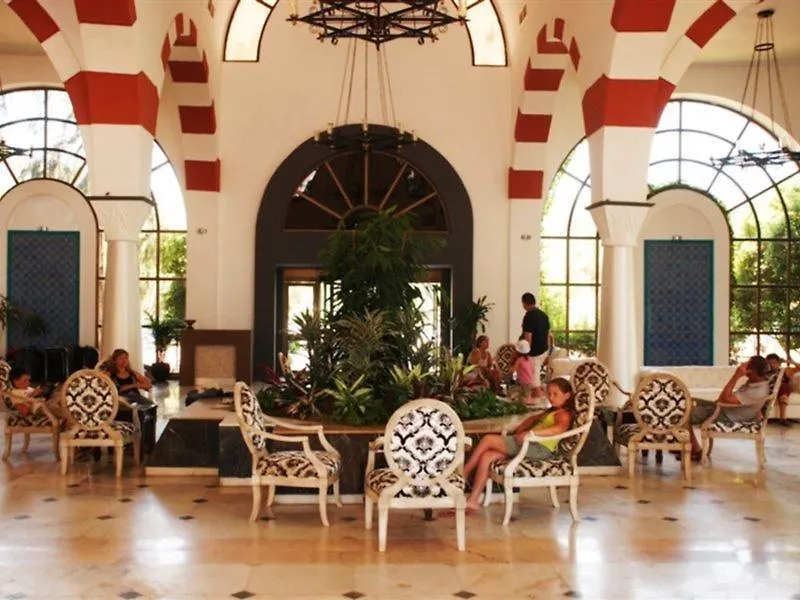 Club Hotel Maxima Kusadası